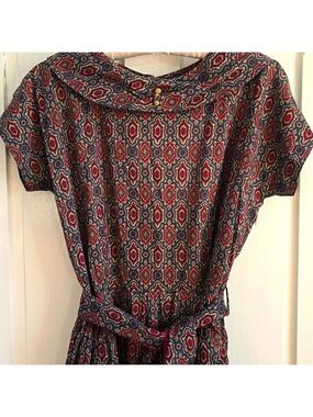 Vintage 50s Gingham Girl Medallion Print A Line Pleated Dress with Pockets